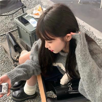 雏燕知恩报春来